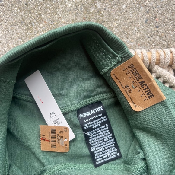 New PINK Active Seamless High Waist 7/8 Tight Size Small - Picture 4 of 6